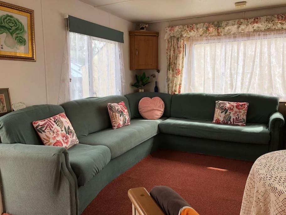 2 Bedroom Static Caravan Muirkirk Екстер'єр фото