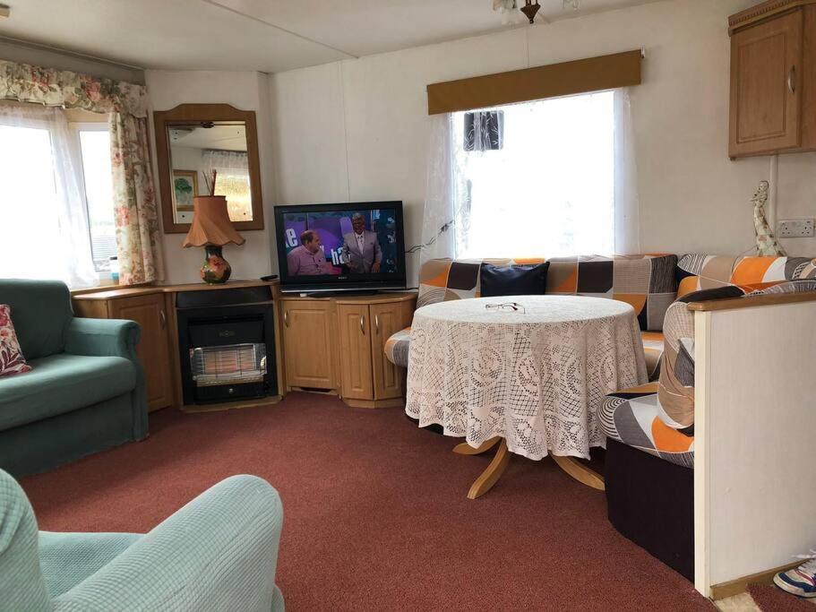 2 Bedroom Static Caravan Muirkirk Екстер'єр фото